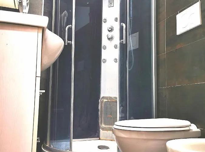 Cinema House 2 Bed & Breakfast